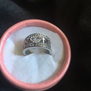 Silver plated mom Ring Size 7